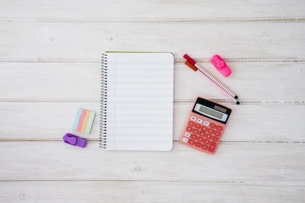 Person går gjennom regninger etter avslag på lånesøknad